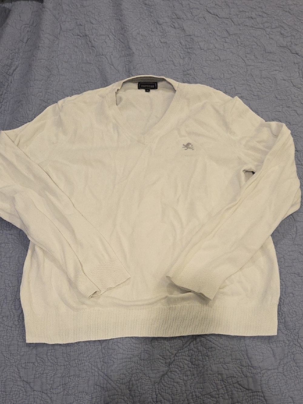 Express Men's White V-Neck Sweater Size XL!